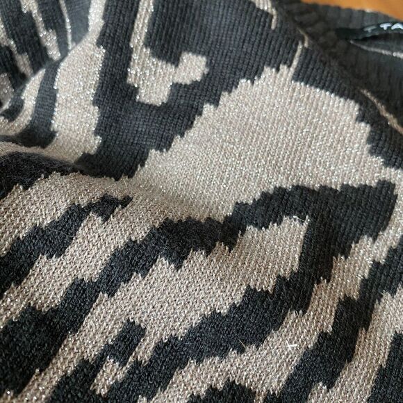 T Tahari Zebra Print Metallic Cashmere Blend Sweater New With Tags Size M - Picture 9 of 9